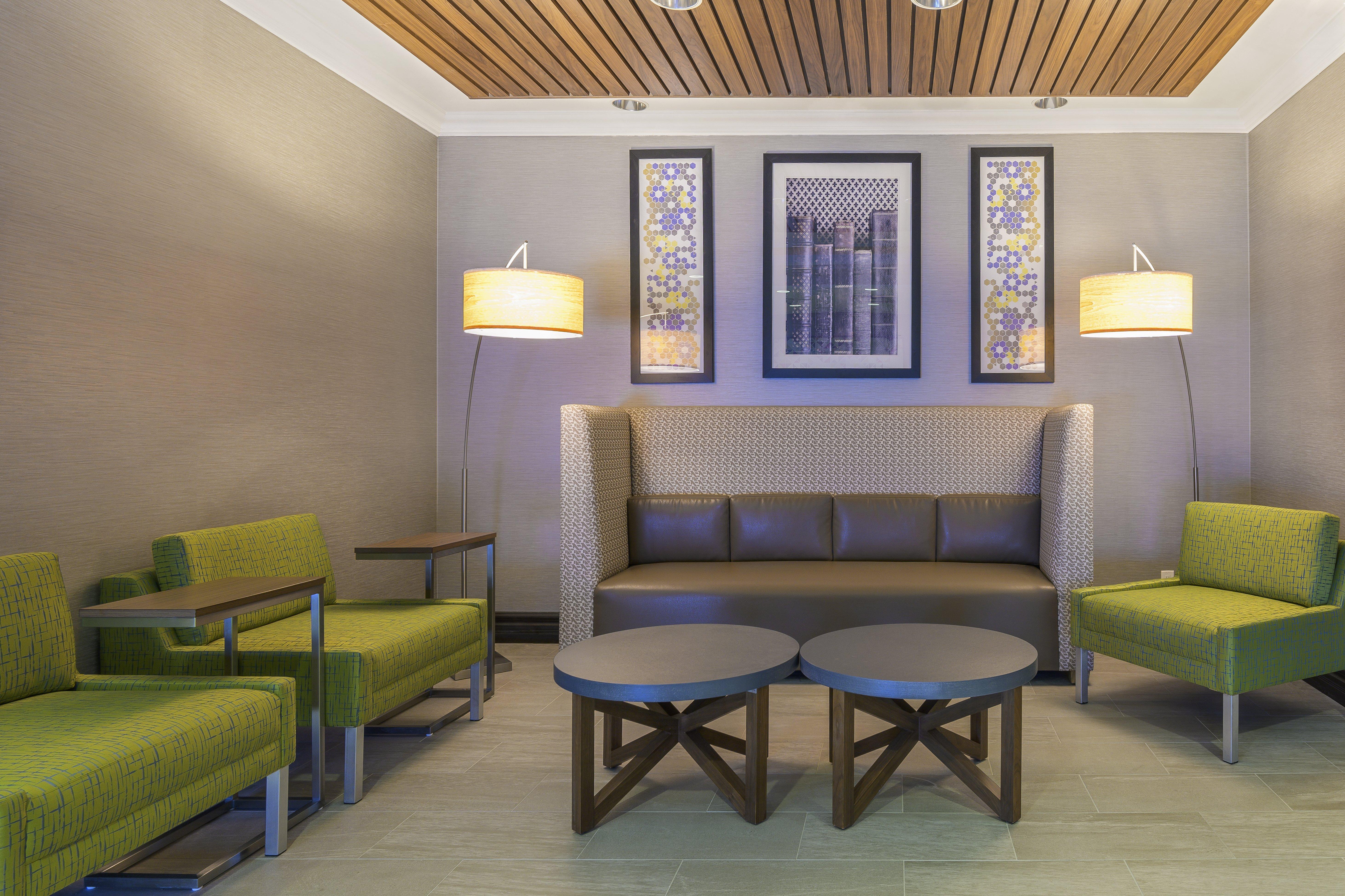 Holiday Inn Express Hotel & Suites North Bay By Ihg מראה חיצוני תמונה